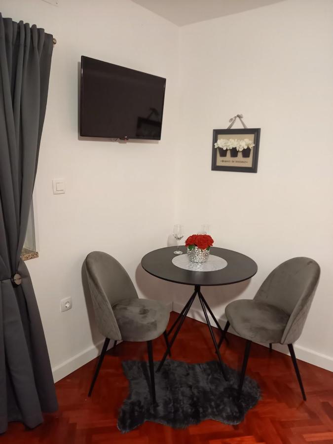 Apartments Benic ซาดาร์ ภายนอก รูปภาพ
