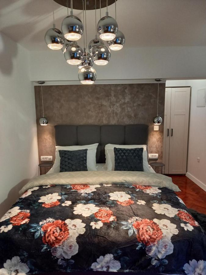 Apartments Benic ซาดาร์ ภายนอก รูปภาพ