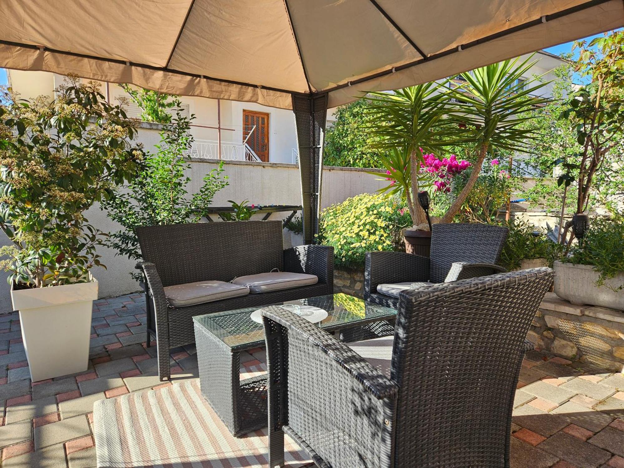 Apartments Benic ซาดาร์ ภายนอก รูปภาพ