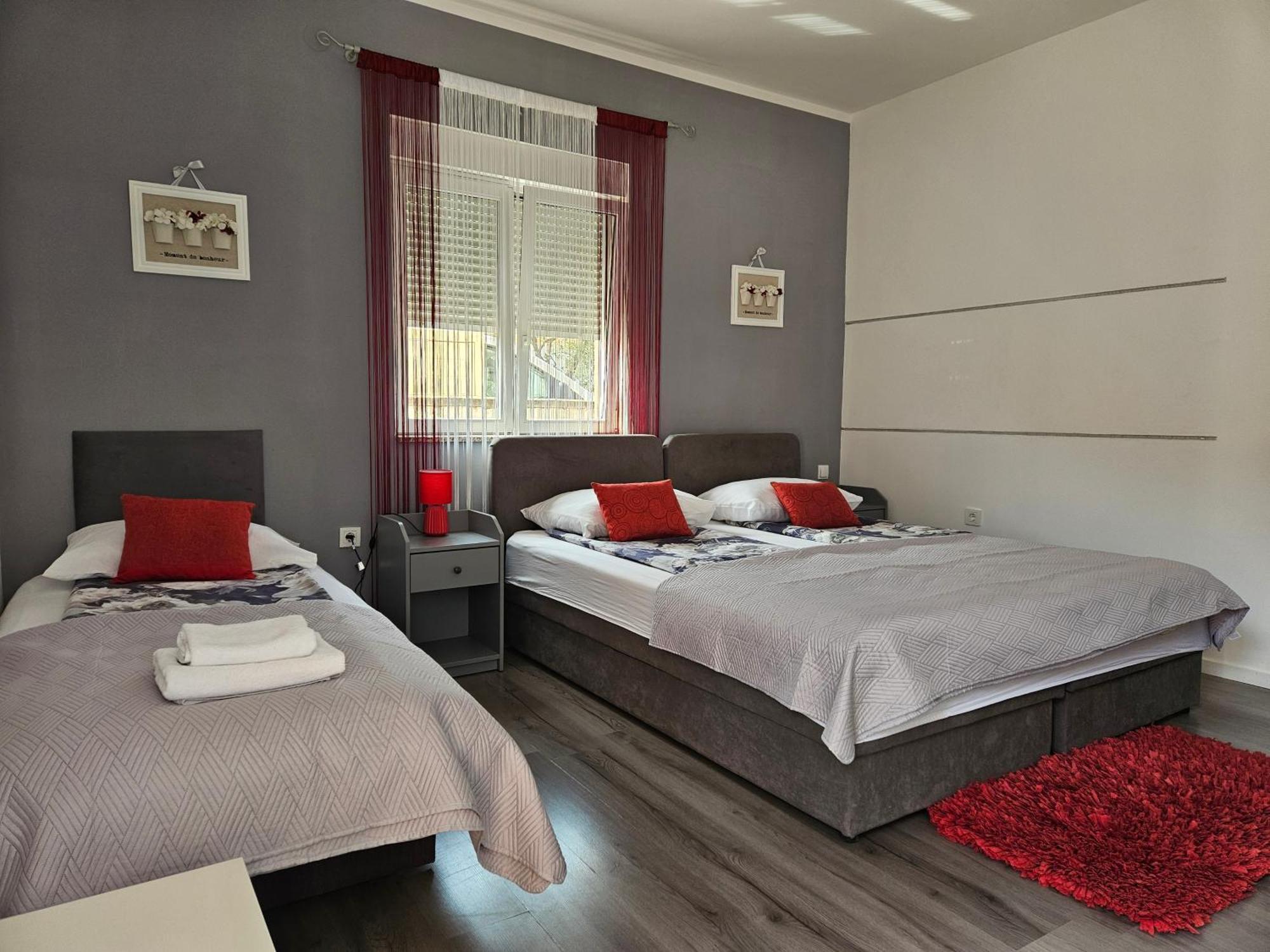 Apartments Benic ซาดาร์ ภายนอก รูปภาพ