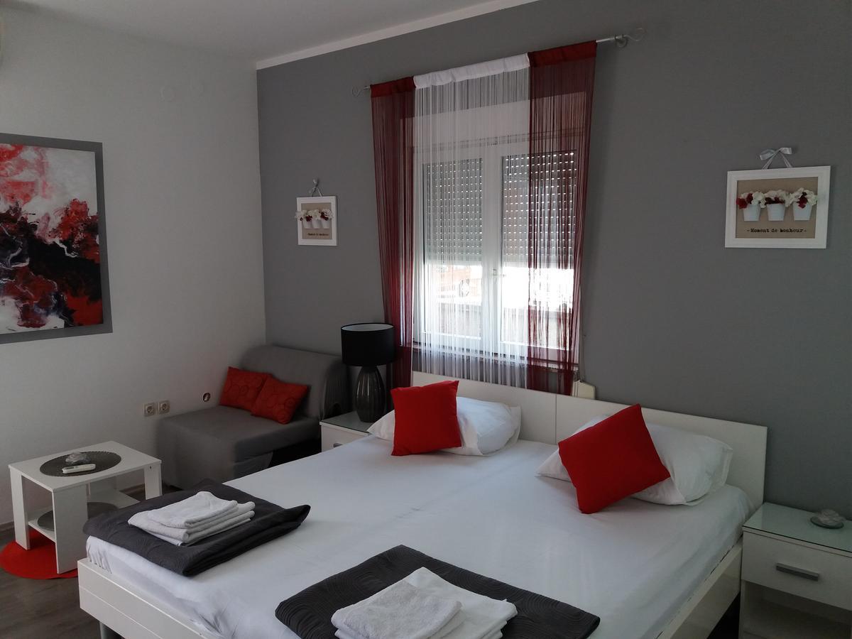 Apartments Benic ซาดาร์ ภายนอก รูปภาพ